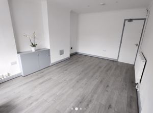 lounge- click for photo gallery